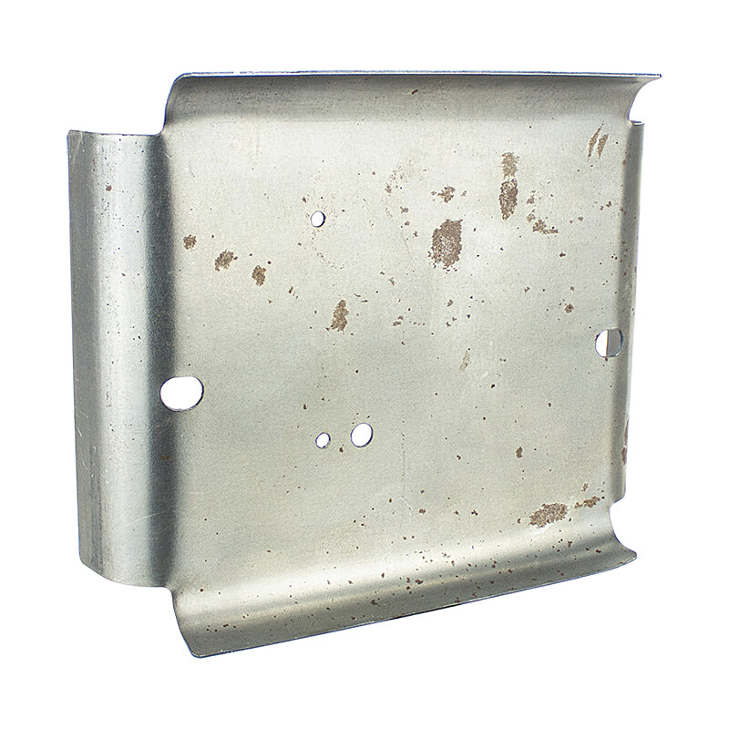 Krycí plech masky světlometu Pionýr 05,20,21 - surový