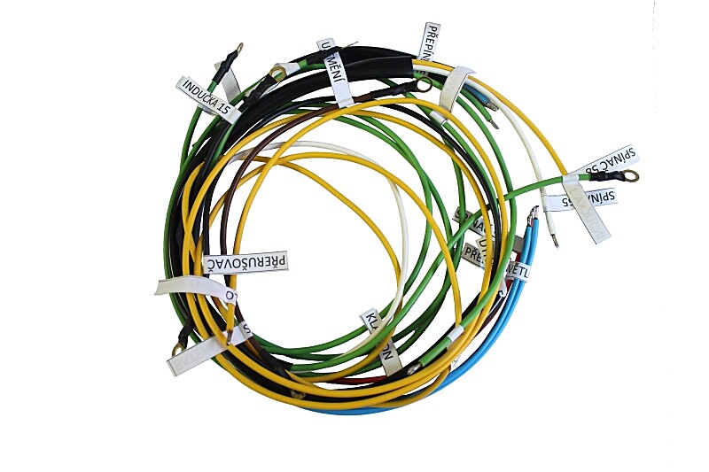 Elektroinstalace Pionýr 550 Pařez - s klaksonem mezi vidlicemi